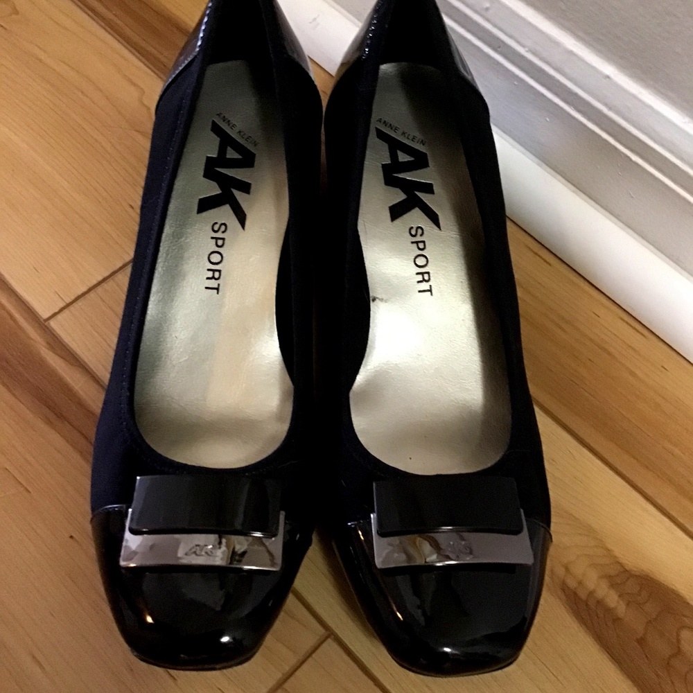 Anne Klein Sport